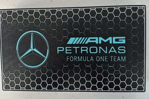 Mercedes amg petronas light - petronas,