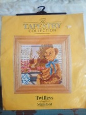 Twilleys Of Stamford The Tapestry Collection Kit 1415 sitting teddy bear 