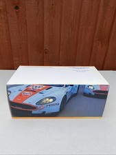 Autoart aston martin dbr9 - 1:18,