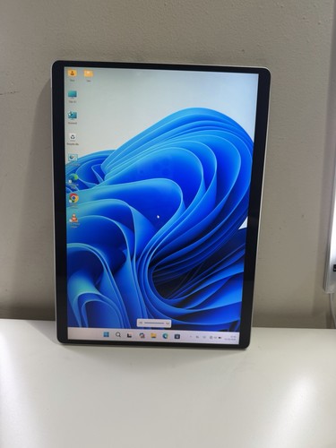 Microsoft surface pro - pro, 8