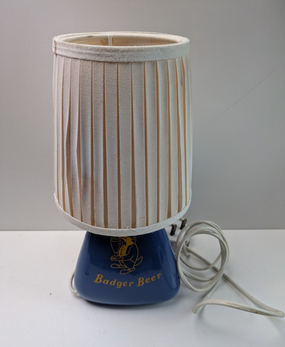 Vintage badger beer table lamp - vintage,