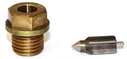 Carburettor needle seat - &,