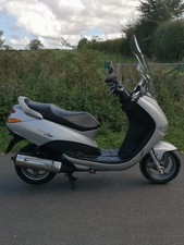 Peugeot Elyseo 125cc Scooter