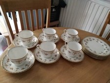 Aynsley Floral Bone Cina Tea