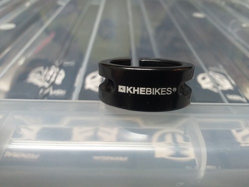 Khe seat clamp 6mm black - clamp, 28.6mm