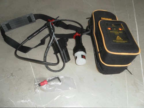 Martindale test lamp and - test,