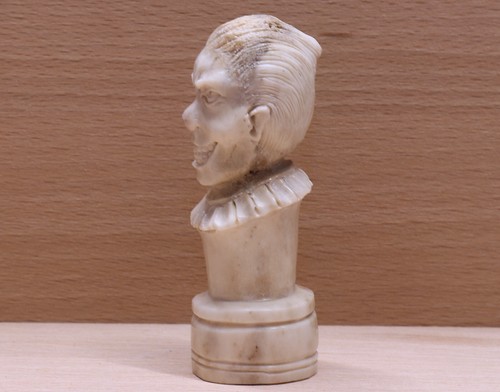 Carving curiosity cabinet - curiosity,