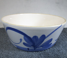 Lovely Large Vintage Ceramic Blue White Floral Bulb / Cactus Planter 21cm Wide