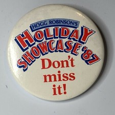 1987 Hogg Robinson Travel Holiday Showcase advertising Badge 55 mm 