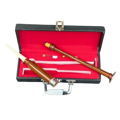 Highland bagpipe practice - highland,