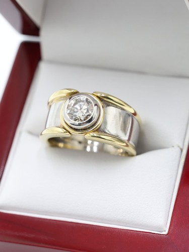 Diamond statement ring 18ct - diamond,