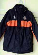 CASTLEFORD TIGERS Managers Weatherproof Padded/Lined Jacket Size S Details Below