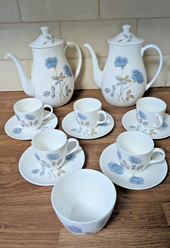 Wedgwood ice rose - ice,