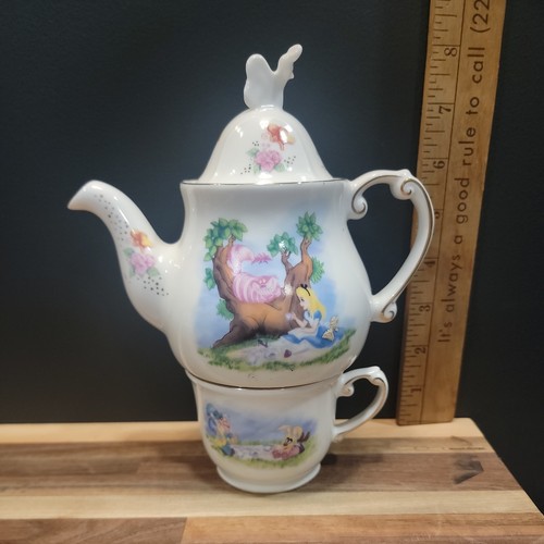 Disney alice wonderland - in,