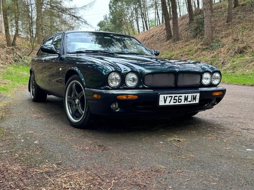 Jaguar xjr package - r1,