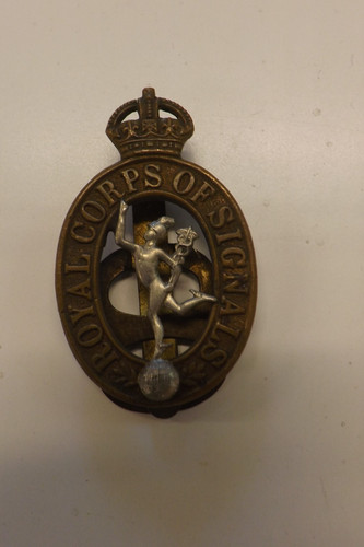 Military cap badge royal - military, corps