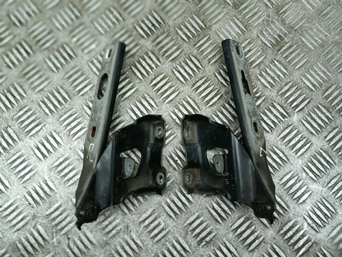 Audi bonnet hinge pair - hinge, left