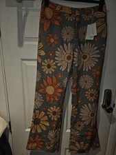 BNWT Size Medium Hilda Collections Wide Leg Flare Vintage Floral Trousers Hippie