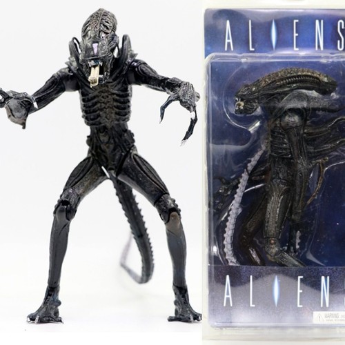 New neca aliens - new,