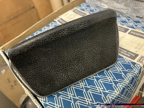 Genuine type ashtray rear - type,