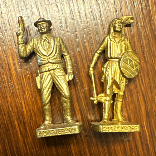 Vintage kinder ferrero metal - vintage,