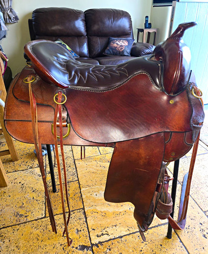 Tucker western trail - tucker, saddle