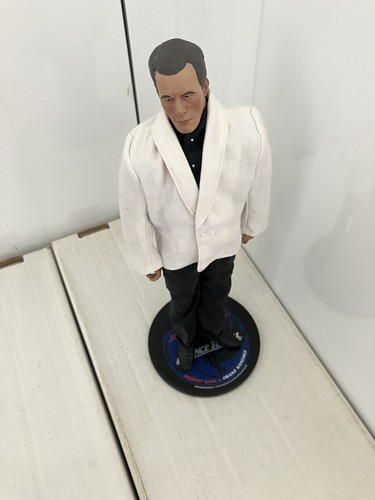 Sideshow james bond 007 - sideshow,