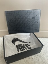 NIKE Air Jordan 1 Mid Black