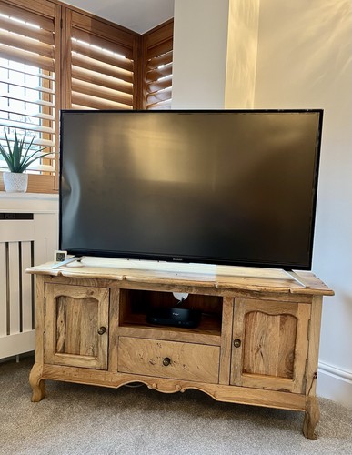 Solid oak cabinet - tv,