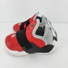 Nike Boys Infant Size 3C Red Black Hurache Slip On Sneakers AN7827-601