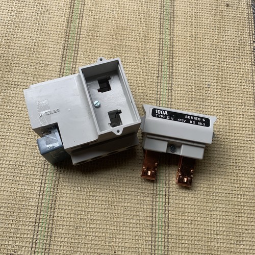Henley series single phase - series, 6