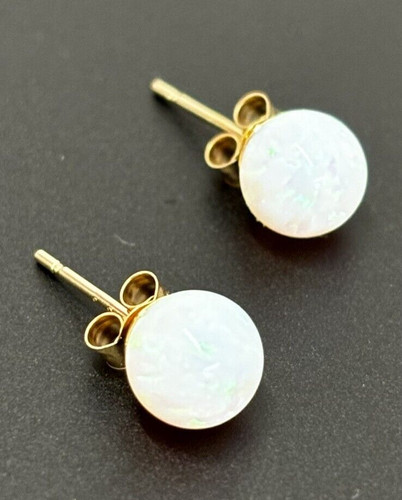 9ct 375 yellow gold - gold, opal