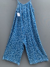 Nutmeg Girls Blue & White