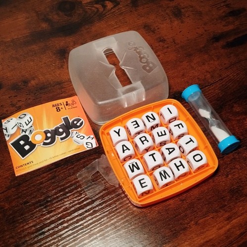 Hasbro boggle word game - game, travel