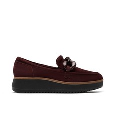 Clarks Womens Zylah May Merlot Suede Slip Ons,Loafers