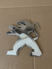 GENUINE PEUGEOT BOXER BADGE EMBLEM 1374670080