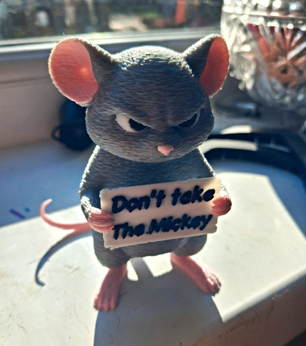 Mouse plastic figurine holding - plastic,