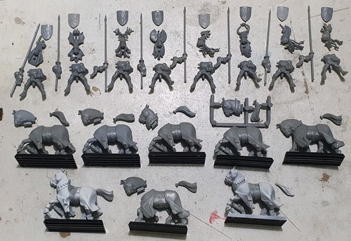 Warhammer bretonnian knight - warhammer,