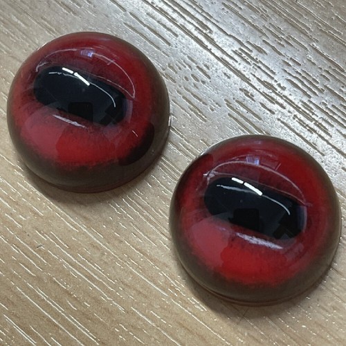 Glass eyes red mammal - eyes,