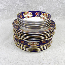17x Royal Albert Heirloom