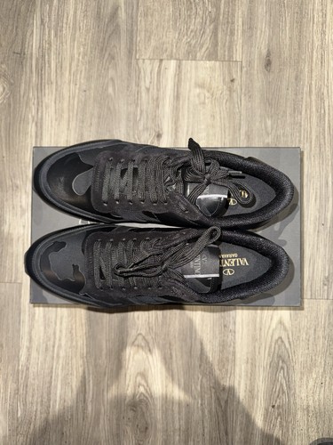 Valentino garavani black - valentino,