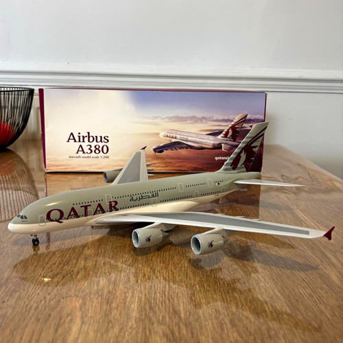 Skymarks qatar airways - qatar, airbus