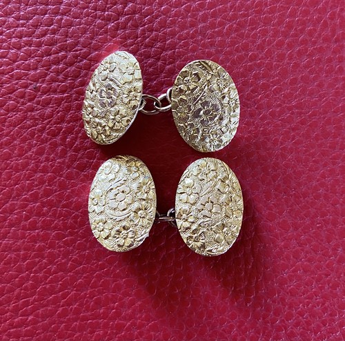 Carat gold cufflinks made - carat,