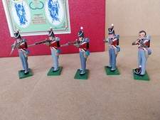 TROPHY MINIATURES BRITISH NAPOLEONIC INFANTRY STANDING FIRING REF WA3 (PART SET)