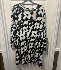 BNWT TU Dress Size 24