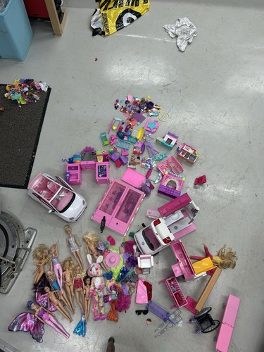 Huge barbie joblot all - huge,