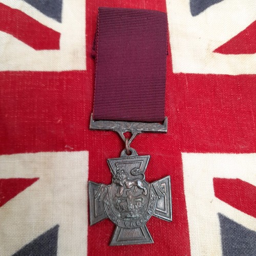 Victoria cross medal replica - cross,
