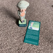 ROYAL DOULTON - Ltd  Edition Millennium Collectables - The PENFOLD Golfer 