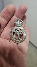 Obsolete British Mandate Palestine Police Cap Badge KC