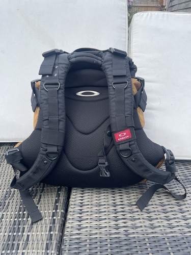 Oakley surf backpack - oakley,